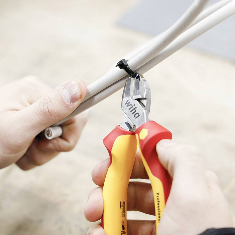Wiha Professional Combination Pliers Set 3Pcs DynamicJoint and OptiGrip 1000V VDE 43335 26708 26720