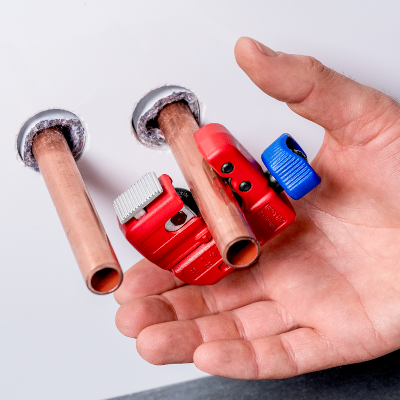KNIPEX 90 31 01 TubiX S Pipe Cutter QuickLock