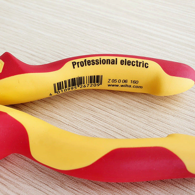 Wiha 26720 1000V Insulated Long Nose Pliers 160mm Chromium-Vanadium Alloy
