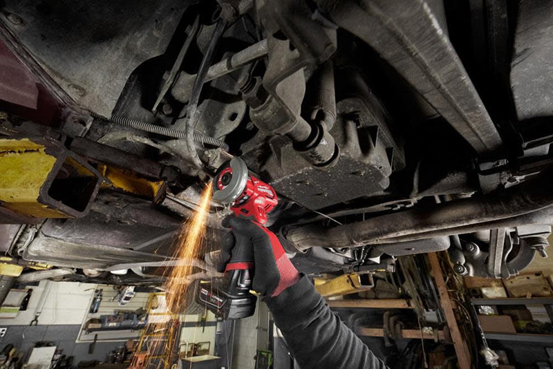 Milwaukee M12 FCOT 3 in. Compact Cut Off Tool Bare Tool